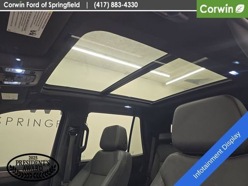 Used 2022 Chevrolet Tahoe LT w/ LT Signature Plus Package AWD/4WD image 25