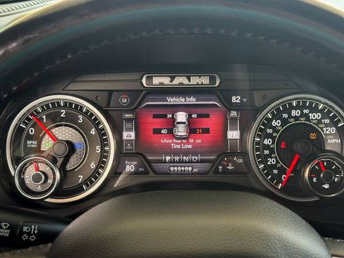 Used 2022 RAM 1500 Big Horn AWD/4WD image 8