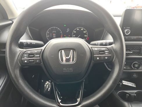 Used 2025 Honda HR-V LX image 14