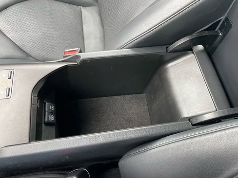Used 2024 Toyota Camry XSE FWD image 47