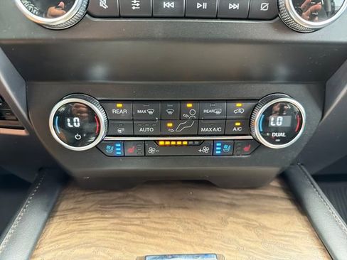 Used 2020 Ford Expedition Platinum AWD/4WD image 14