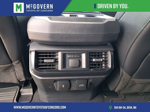 Used 2023 Ford F150 Raptor w/ Raptor Carbon Fiber Package AWD/4WD image 17