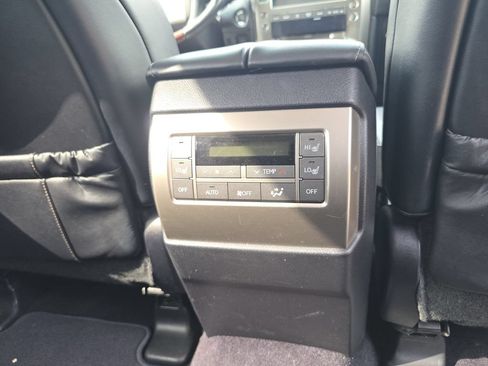 Used 2014 Lexus GX 460 w/ Premium Package AWD/4WD image 28