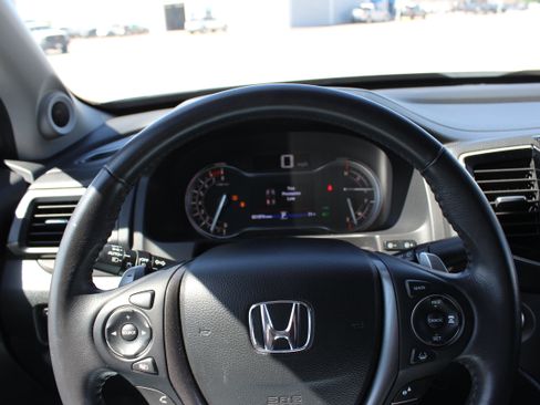 Used 2023 Honda Ridgeline RTL image 10