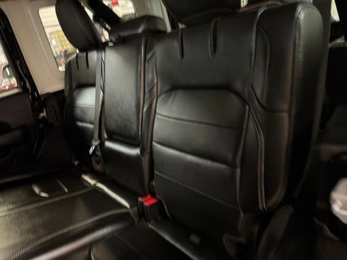 Used 2021 Jeep Wrangler Unlimited Sahara w/ Cold Weather Group AWD/4WD image 49