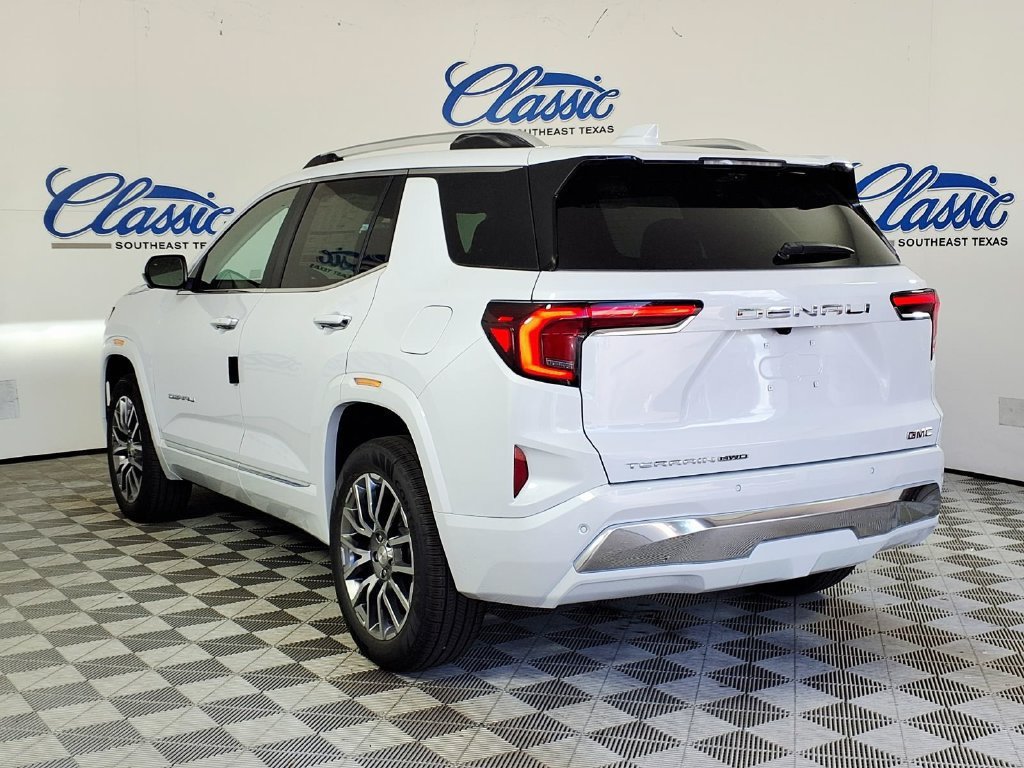 New 2027 GMC Terrain Denali AWD/4WD image 2