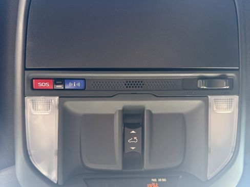 New 2025 Subaru Forester Premium image 31