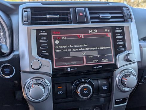 Used 2024 Toyota 4Runner SR5 image 18