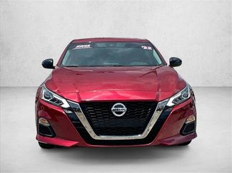 Used 2022 Nissan Altima 2.5 SR FWD video 3
