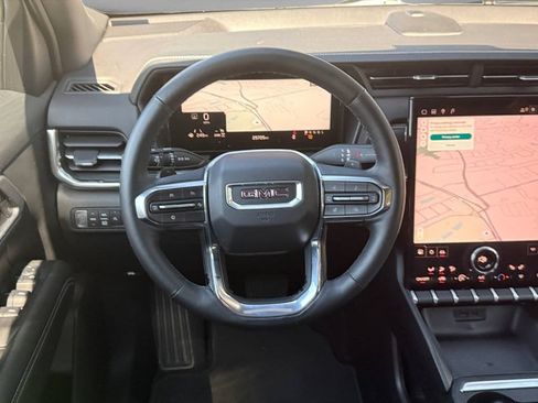 Used 2025 GMC Terrain Elevation AWD/4WD image 13
