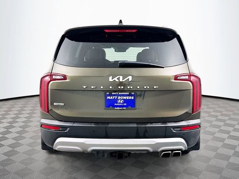 Used 2022 Kia Telluride SX w/ SX Prestige Package image 6