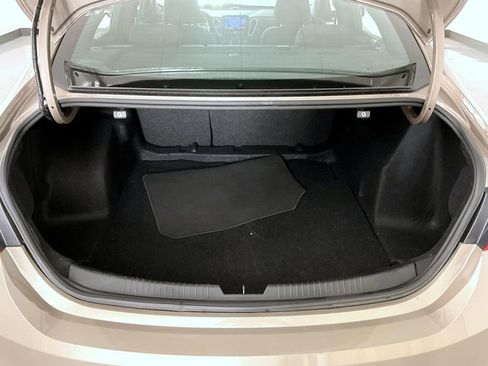 Used 2024 Chevrolet Malibu LT image 21