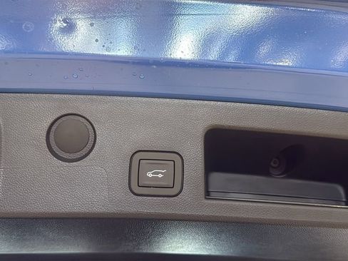 New 2026 GMC Terrain AT4 w/ Convenience Package III image 17