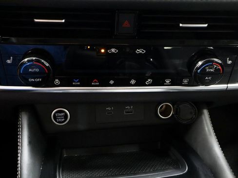 Used 2023 Nissan Rogue SL w/ SL Premium Package AWD/4WD image 33