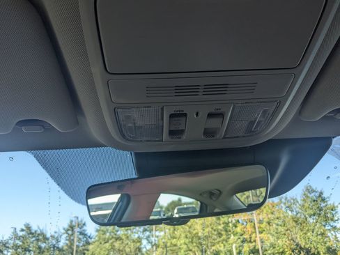 Used 2021 Honda Accord EX-L image 29