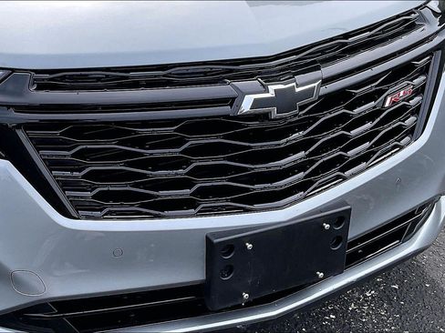 Used 2024 Chevrolet Equinox RS w/ LPO, Floor Liner Package FWD image 29