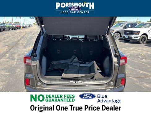 Used 2024 Ford Escape ST-Line Select w/ Tech Pack #2 image 12