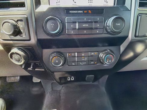 Used 2019 Ford F150 XLT w/ Max Trailer Tow Package AWD/4WD image 23