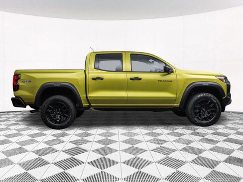 Used 2023 Chevrolet Colorado Trail Boss image 18