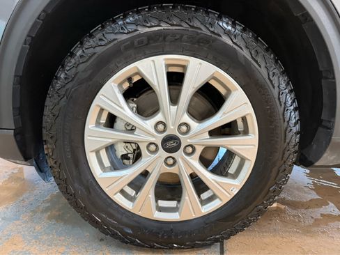 Used 2024 Ford Escape Active AWD/4WD image 11