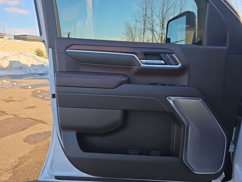 Used 2024 GMC Sierra 2500 Denali w/ Denali Reserve Package image 26