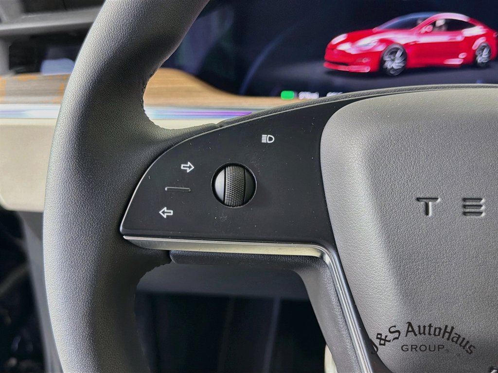 Used 2026 Tesla Model S AWD/4WD image 13
