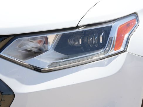 Used 2019 Chevrolet Traverse Premier w/ Redline Edition FWD image 28