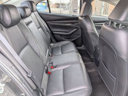 Used 2025 MAZDA MAZDA3 s FWD image 29