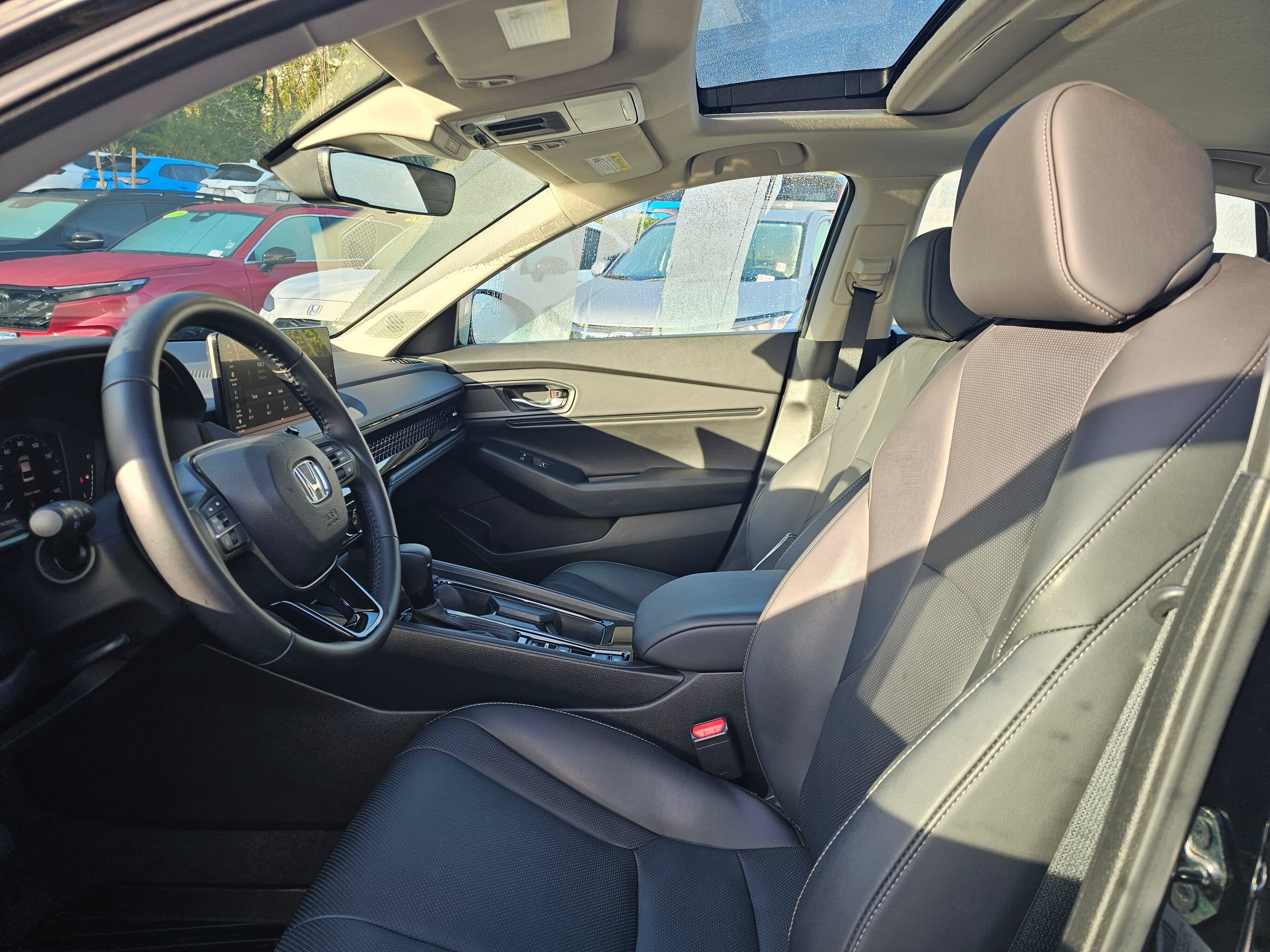Used 2025 Honda Accord EX-L image 24