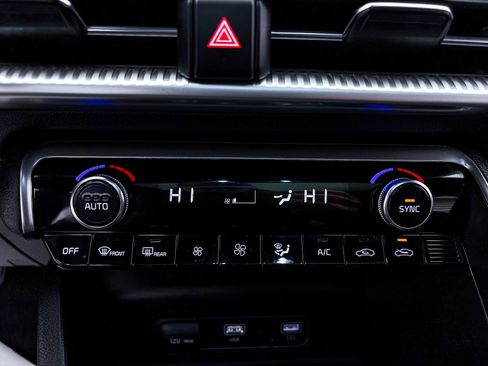 Used 2022 Kia K5 GT-Line w/ GT-Line FWD Premium Package image 25