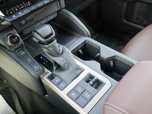 Used 2025 Toyota Land Cruiser w/ Premium Package image 18