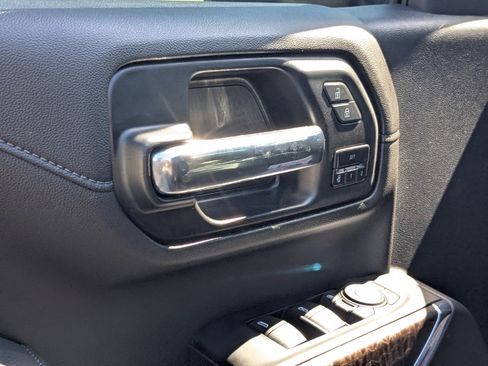 Certified 2023 GMC Sierra 2500 Denali w/ Denali Ultimate Package image 14