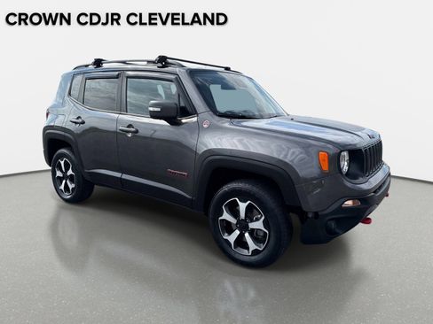 Used 2020 Jeep Renegade Trailhawk w/ Cold Weather Group AWD/4WD image 2