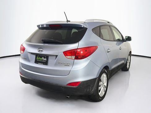 Used 2012 Hyundai Tucson Limited FWD image 9