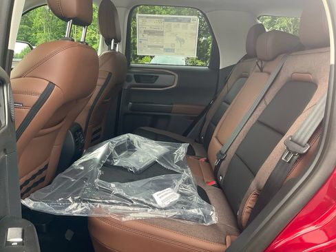 New 2026 Ford Bronco Sport Outer Banks w/ Outer Banks Tech Package+ AWD/4WD image 14