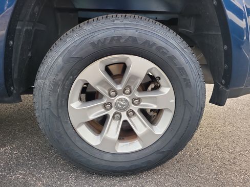 Used 2022 RAM 1500 Laramie RWD image 9