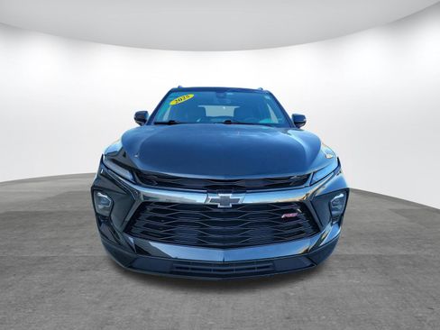 Used 2025 Chevrolet Blazer RS FWD image 2