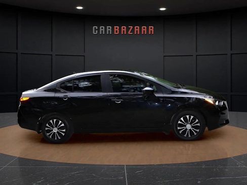 Used 2020 Nissan Versa S image 4