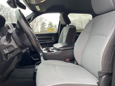 Used 2024 RAM 2500 Big Horn w/ Bed Utility Group image 38