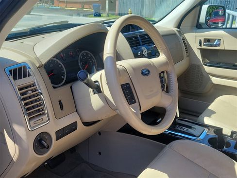 Used 2012 Ford Escape Limited image 11