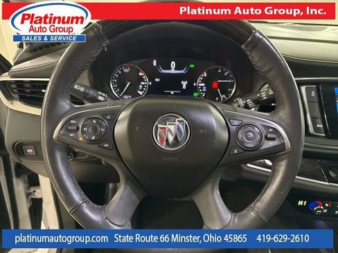 Used 2021 Buick Enclave Avenir w/ Avenir Technology Package FWD image 15