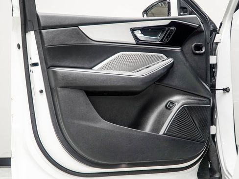 Used 2024 Acura MDX FWD w/ Technology Package image 28