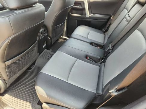 Used 2023 Toyota 4Runner SR5 Premium w/ Moonroof Package RWD image 22