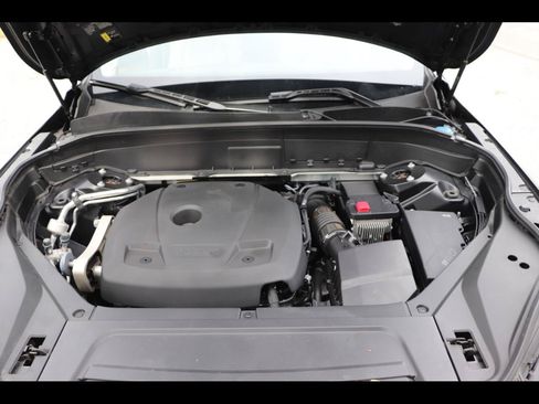 Used 2022 Volvo XC90 T6 Momentum AWD/4WD image 43
