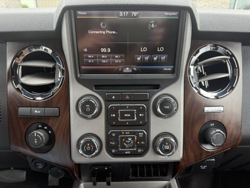 Used 2016 Ford F350 Lariat w/ Camper Package AWD/4WD image 12