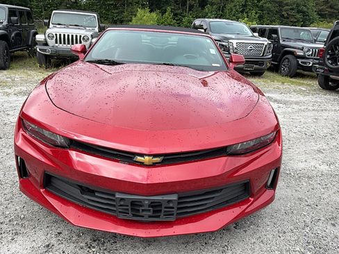 Used 2016 Chevrolet Camaro LT RWD image 3