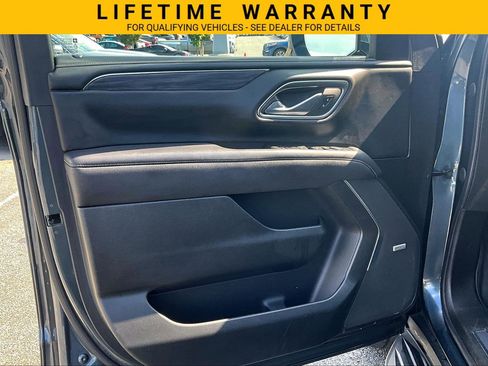 Used 2021 GMC Yukon SLT w/ SLT Premium Package AWD/4WD image 19