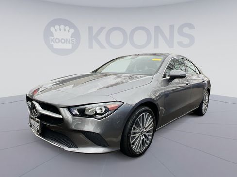 Used 2023 Mercedes-Benz CLA 250 4MATIC image 1