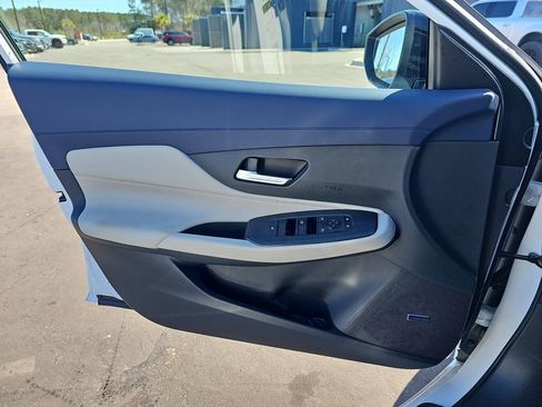 New 2026 Nissan Sentra SL w/ Floor Mat Package FWD image 29