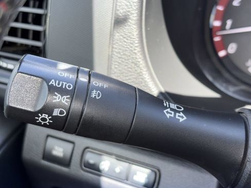 Used 2024 Nissan Frontier Pro-X w/ Pro Convenience Package RWD image 8